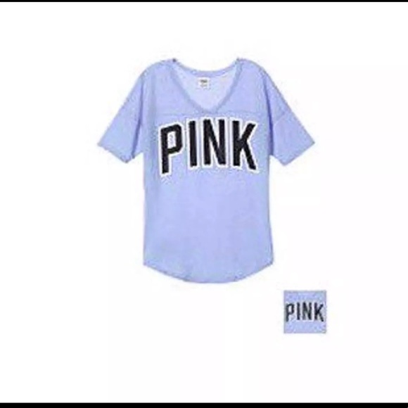 PINK Victoria's Secret Tops - Be v neck top